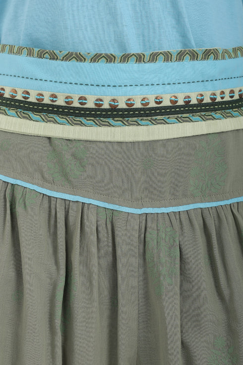 Belt in multi colors with metal sequins